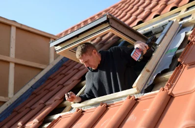 Pose de fenêtres de toit Velux à Dhuisy